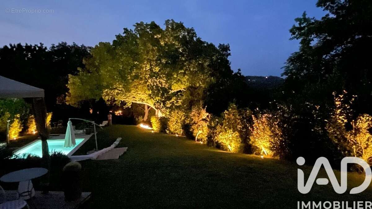 Photo 4 - Maison à AIX-EN-PROVENCE