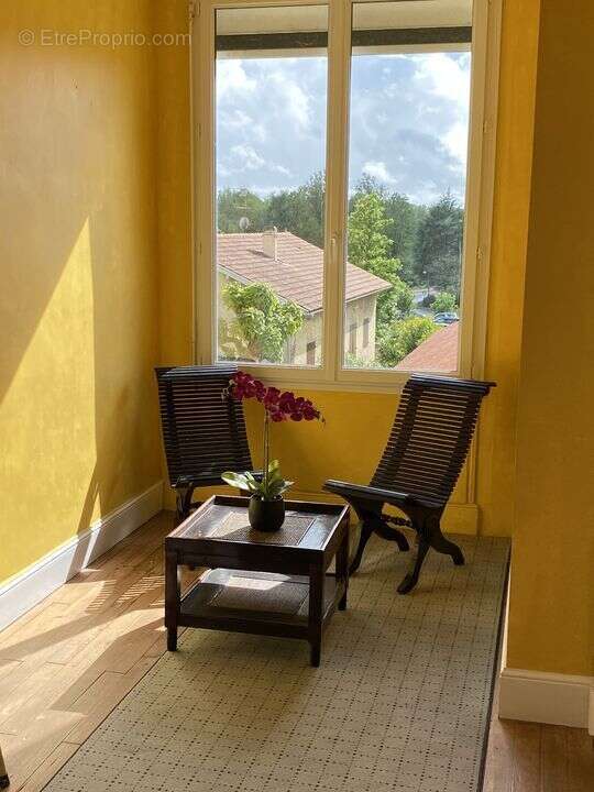 Commerce à CAZAUBON