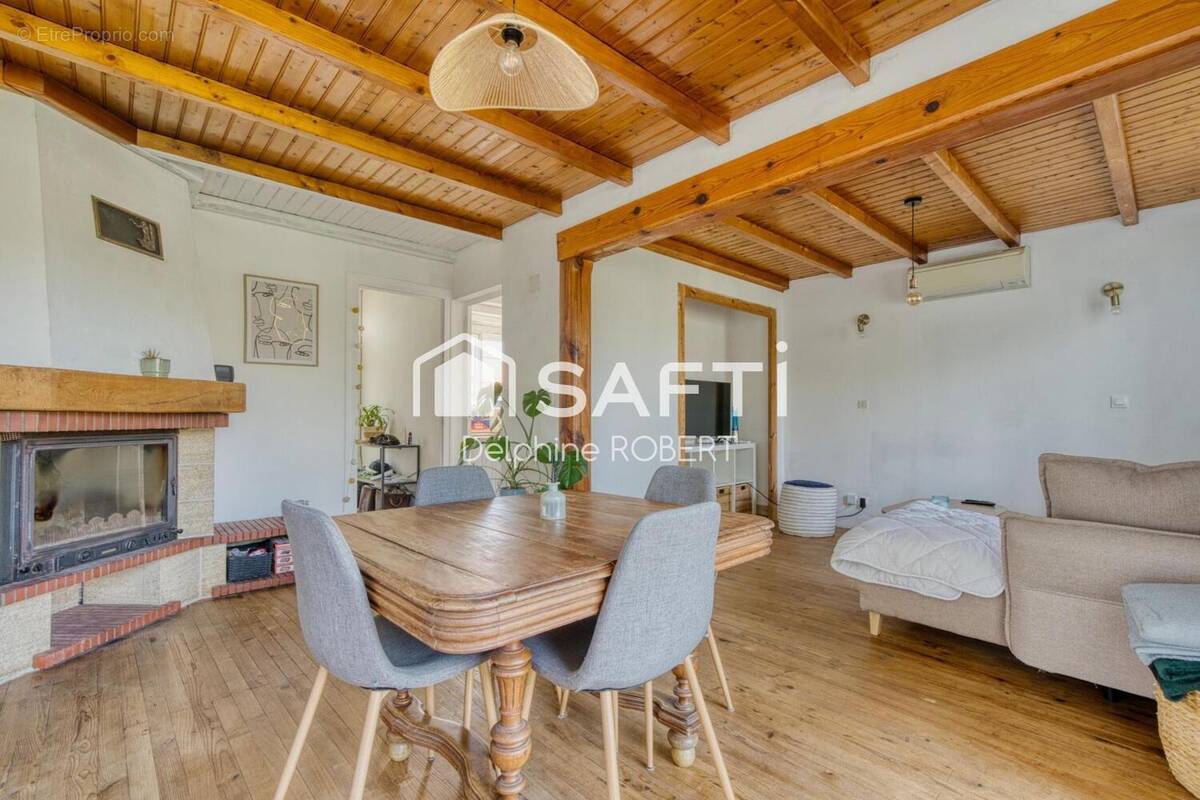 Photo 1 - Maison à SAINTES