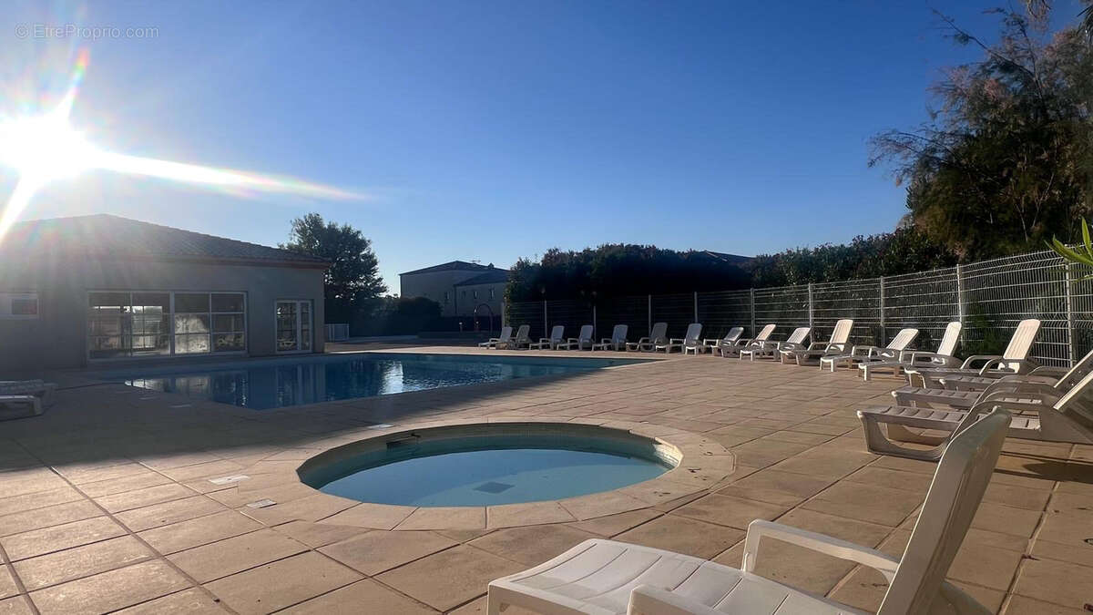 Appartement à GALLARGUES-LE-MONTUEUX