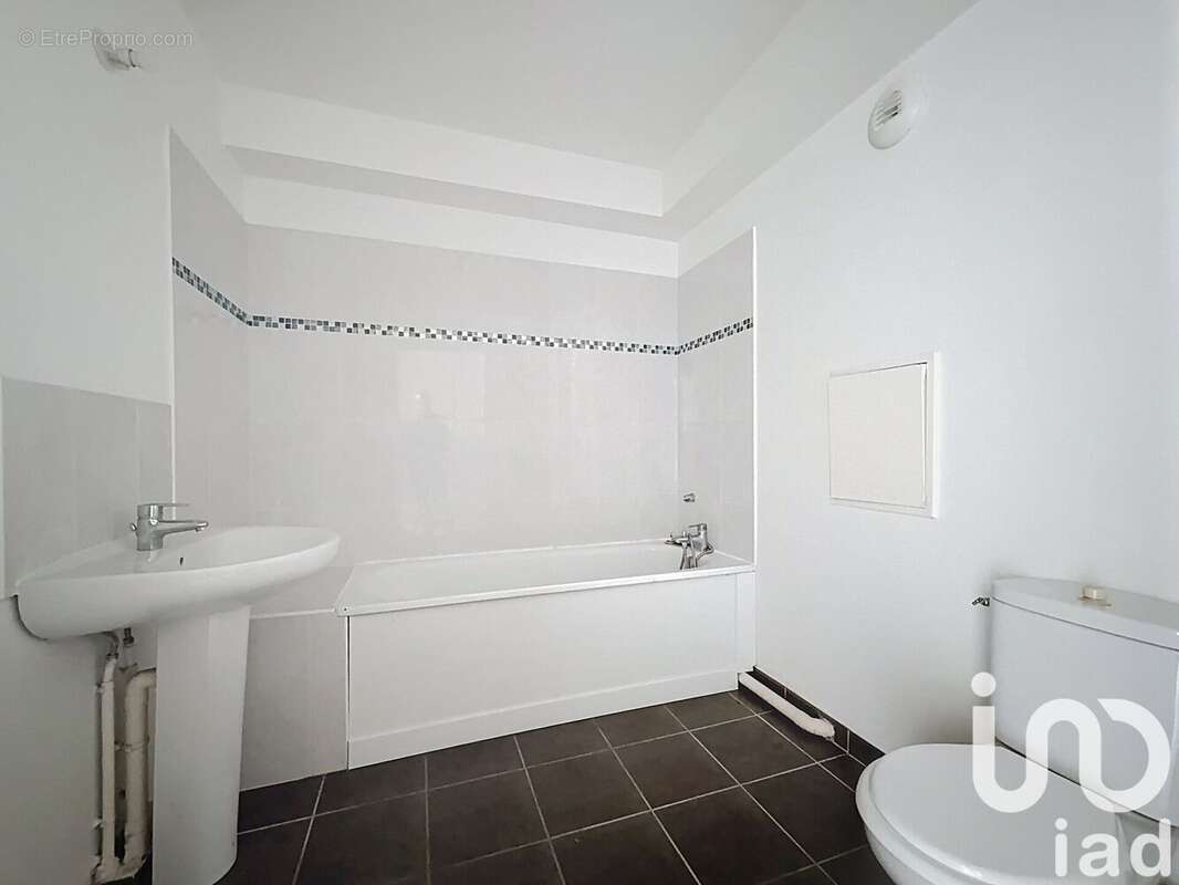 Photo 6 - Appartement à LIEUSAINT