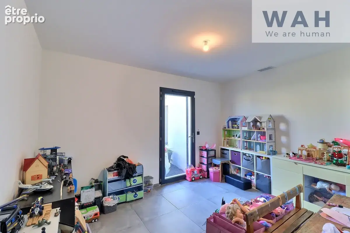 VENTE VILLA 6P 162 m2 avec piscine à Beauvoisin 30640 - photo 14