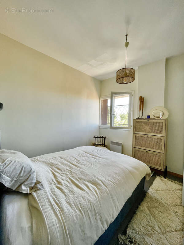 T2 41m2 + balcon 6,50m2 + cave coeur panier 13002 marseille - photo 7