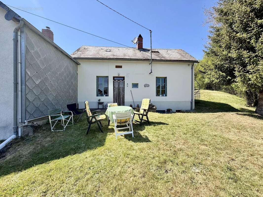 Maison authentique avec un grand terrain à vendre près d'Anost, Morvan - photo 16