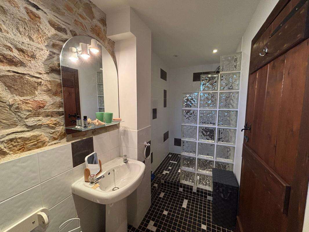 Maison à SAINT-AUBIN-DES-CHATEAUX