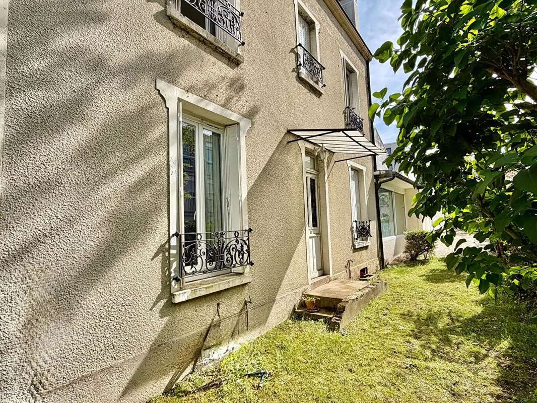 Maison à BOIS-COLOMBES
