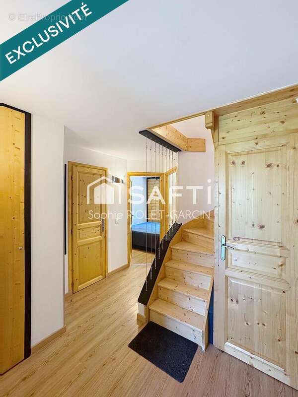 Appartement 59 m² à La Salle-Les-Alpes  - photo 2