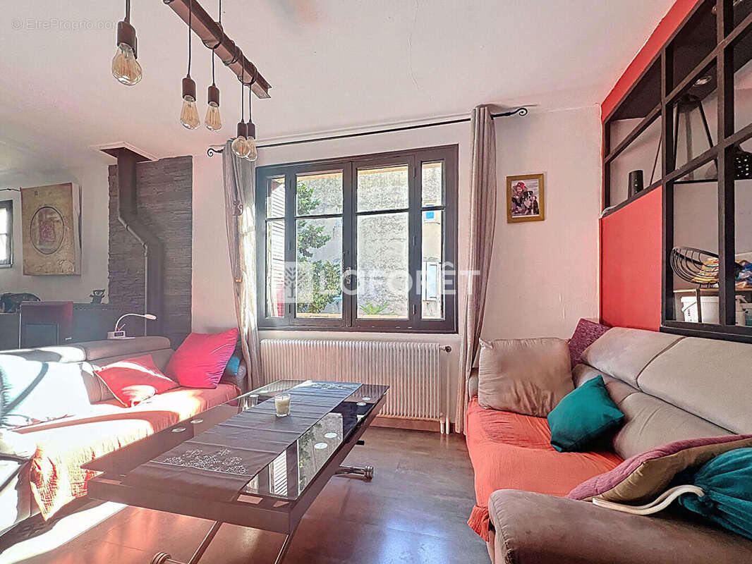 Maison à ROQUEVAIRE