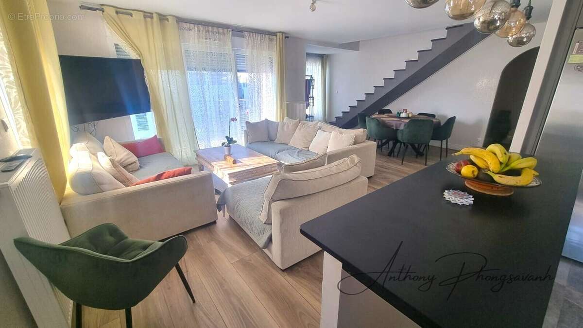 Appartement à GENNEVILLIERS