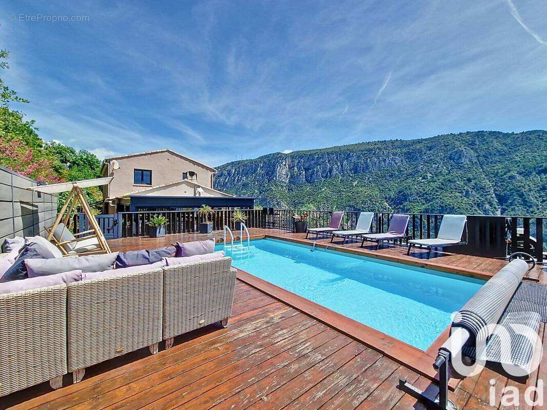 Photo 1 - Maison à SAINT-MARTIN-DU-VAR