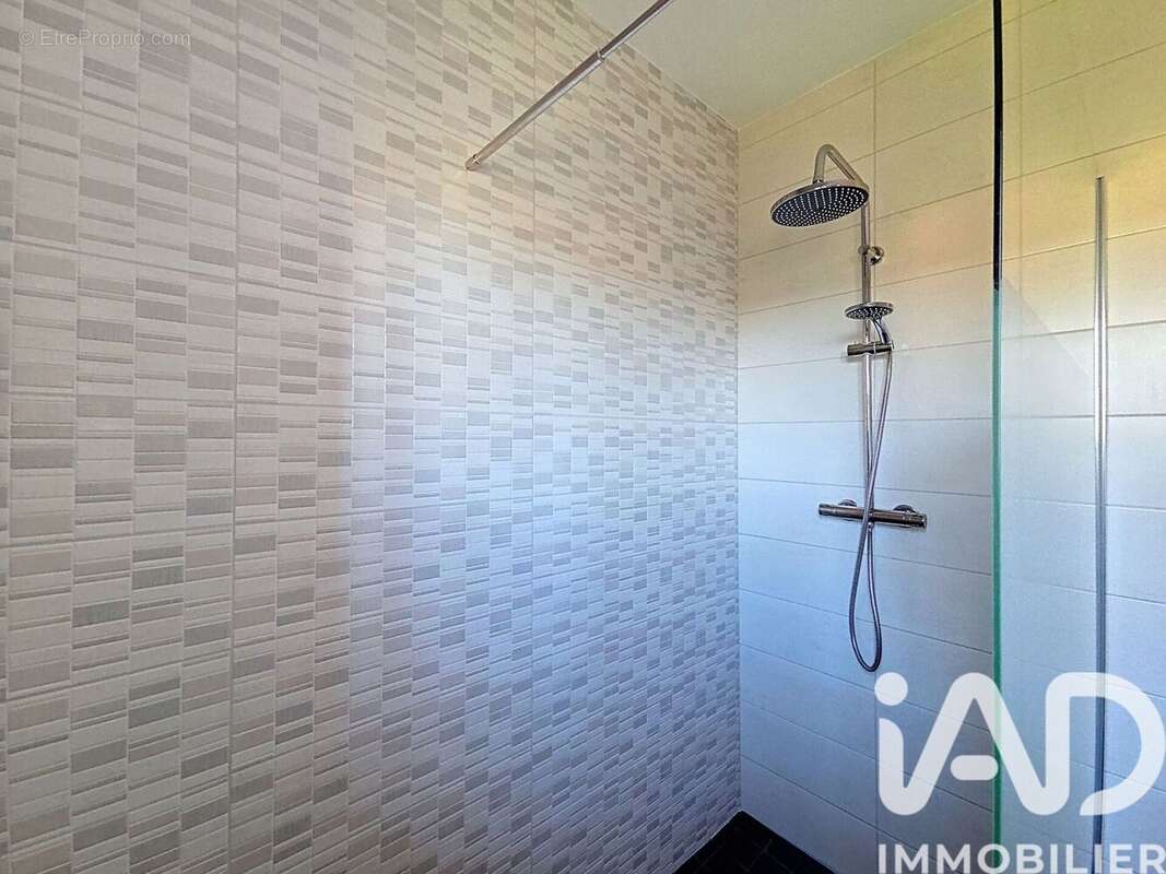 Maison 120 m² à Pavie  - photo 9