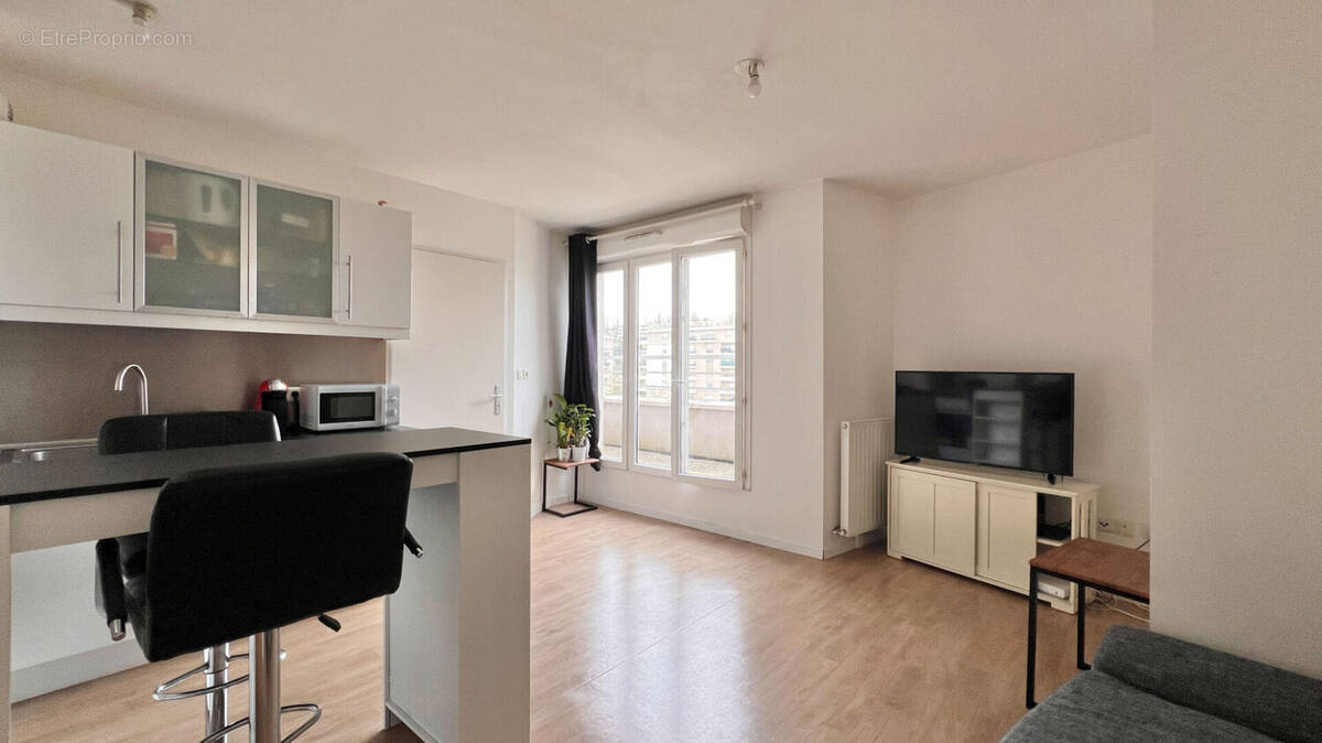 Appartement à CORBEIL-ESSONNES