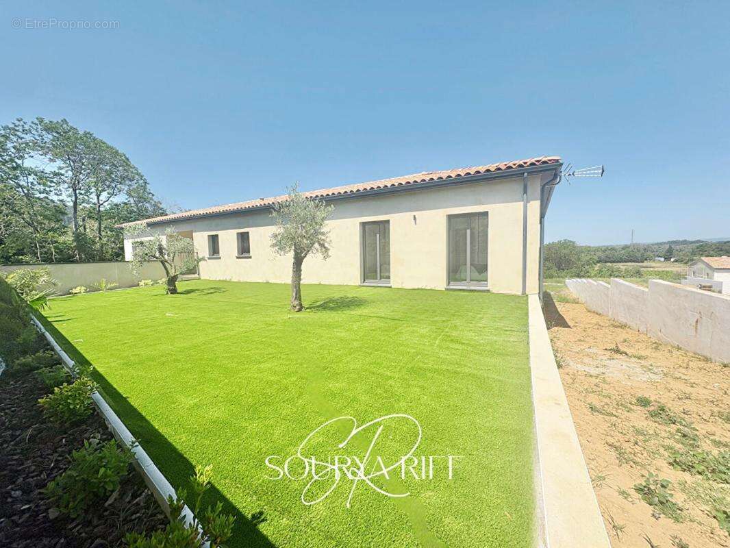 Villa 4 chambres, climatisation, piscine, sous-sol - photo 16