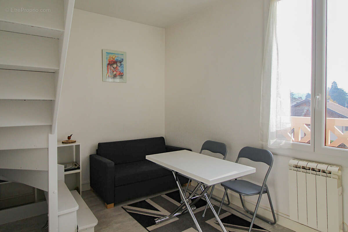 Appartement à AIX-LES-BAINS