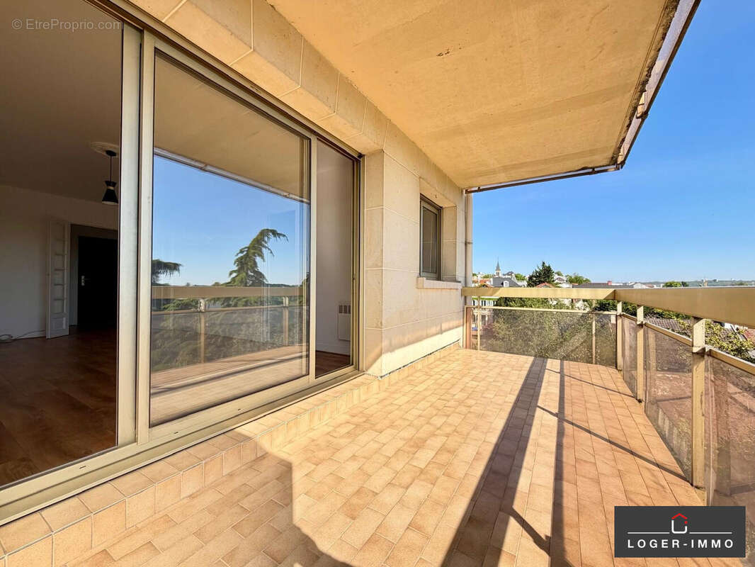 Appartement à LE PERREUX-SUR-MARNE