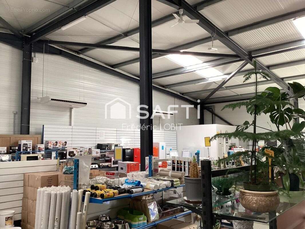 Photo 6 - Commerce à SAINT-SEURIN-SUR-L&#039;ISLE