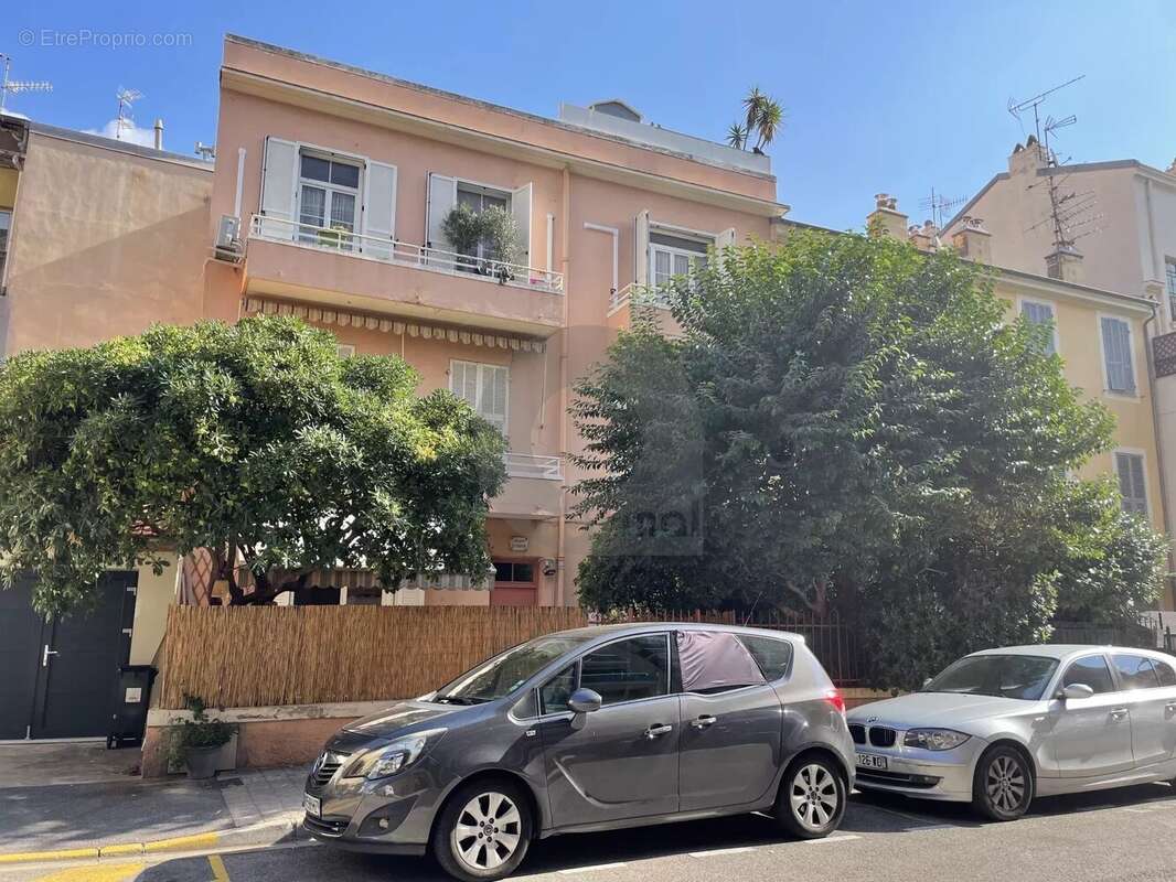 Appartement à MENTON