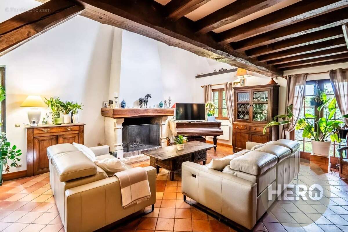 Maison à JOUARS-PONTCHARTRAIN