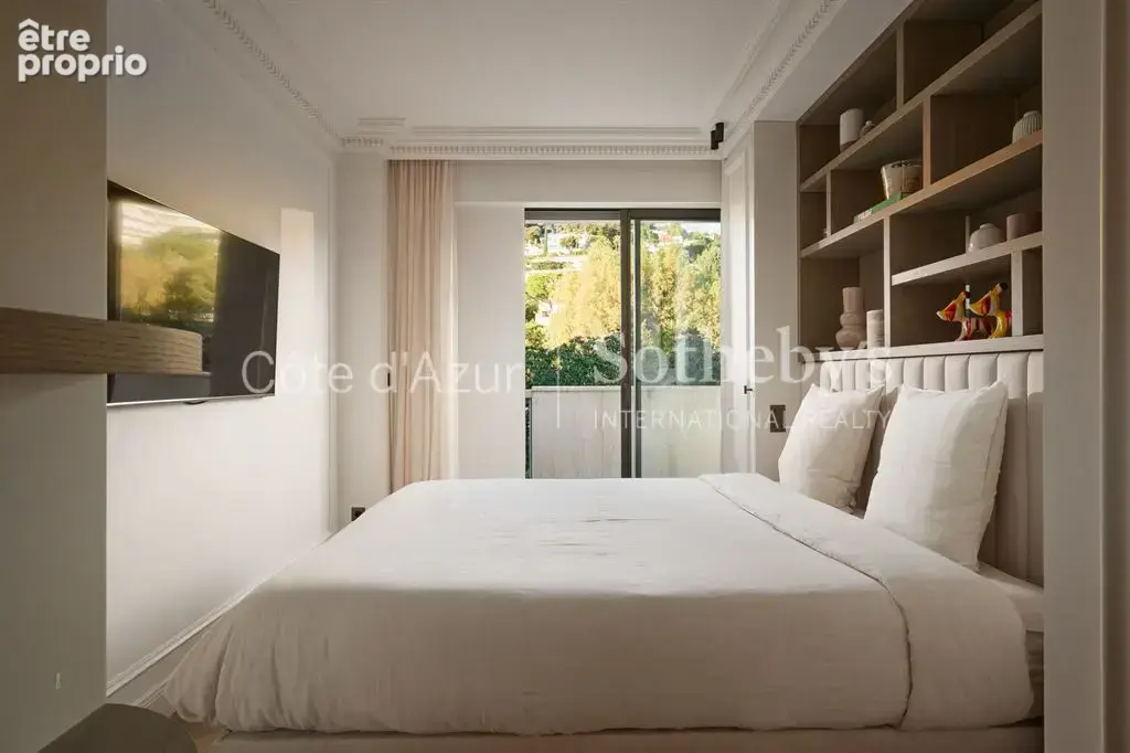 Cannes Californie, appartement 3 pièces rénové avec terrasse et panorama sur la Méditerranée - photo 10