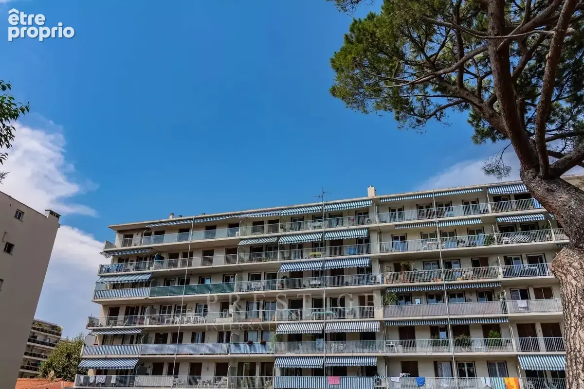 juan les pins  viager occupé T3 terrasse sud & balcon, parking et cave - photo 8