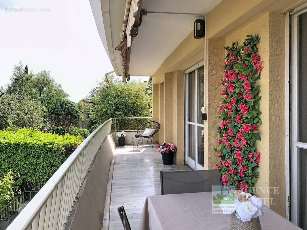Appartement à GRASSE