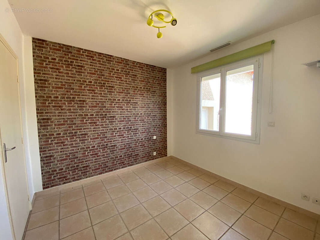 Plain-pied, 4 chambres, grand garage - photo 9
