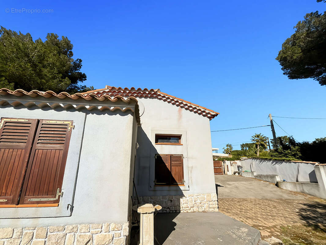 Maison à CARRY-LE-ROUET