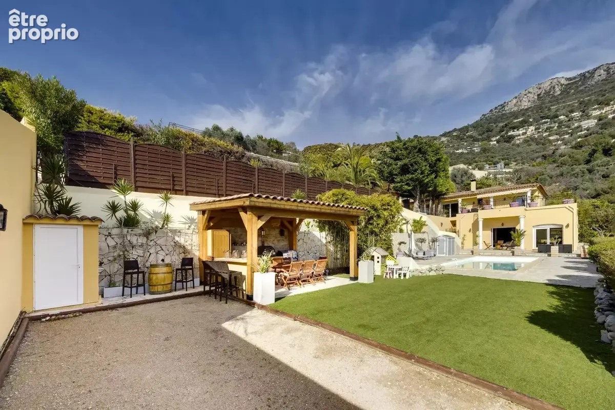 Eze, belle propriété au calme, vue mer. - photo 5