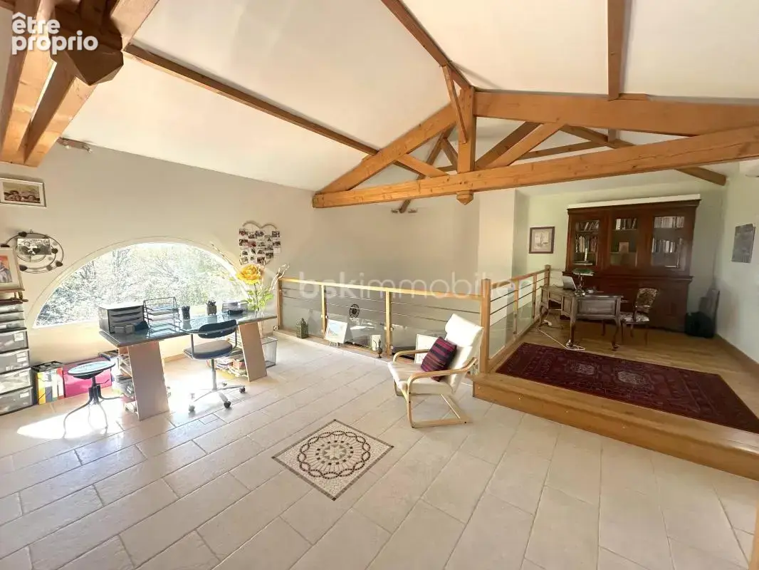 Villa 7 pièces - 200m2 - photo 5