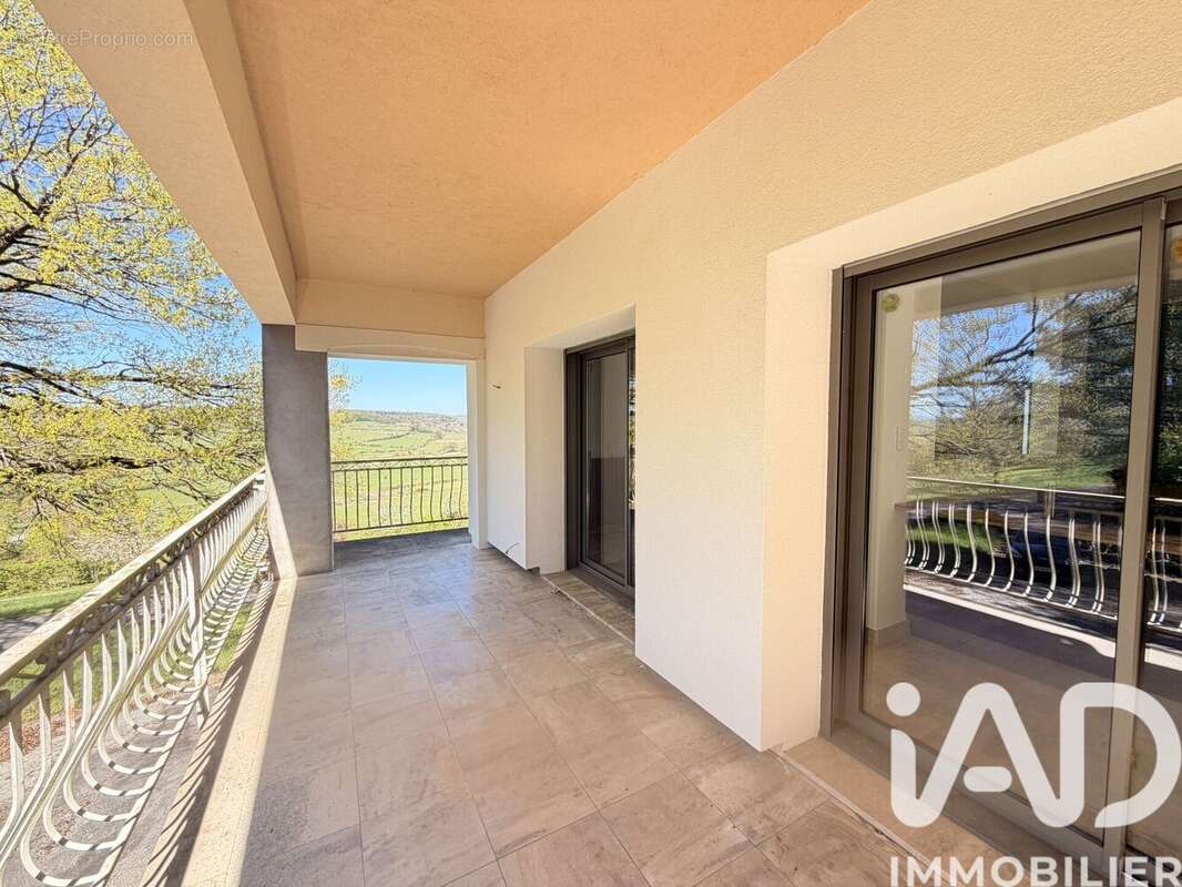 Maison 171 m² à Saint-Remy  - photo 6