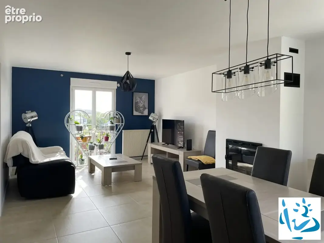 Maison 7 pièces 141 m² à vendre à Mortagne-Au-Perche (61400) - photo 2