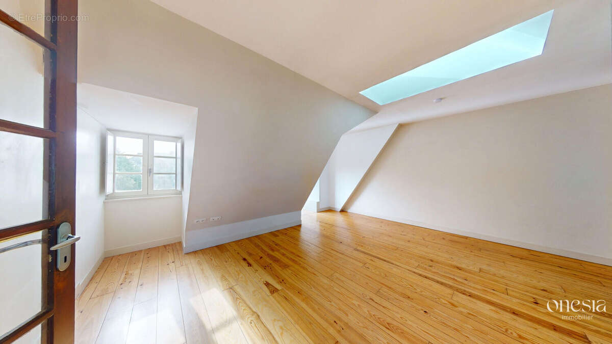 Appartement à OLORON-SAINTE-MARIE