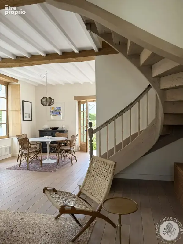 Maison rénovée en centre-bourg et proche plage - photo 8