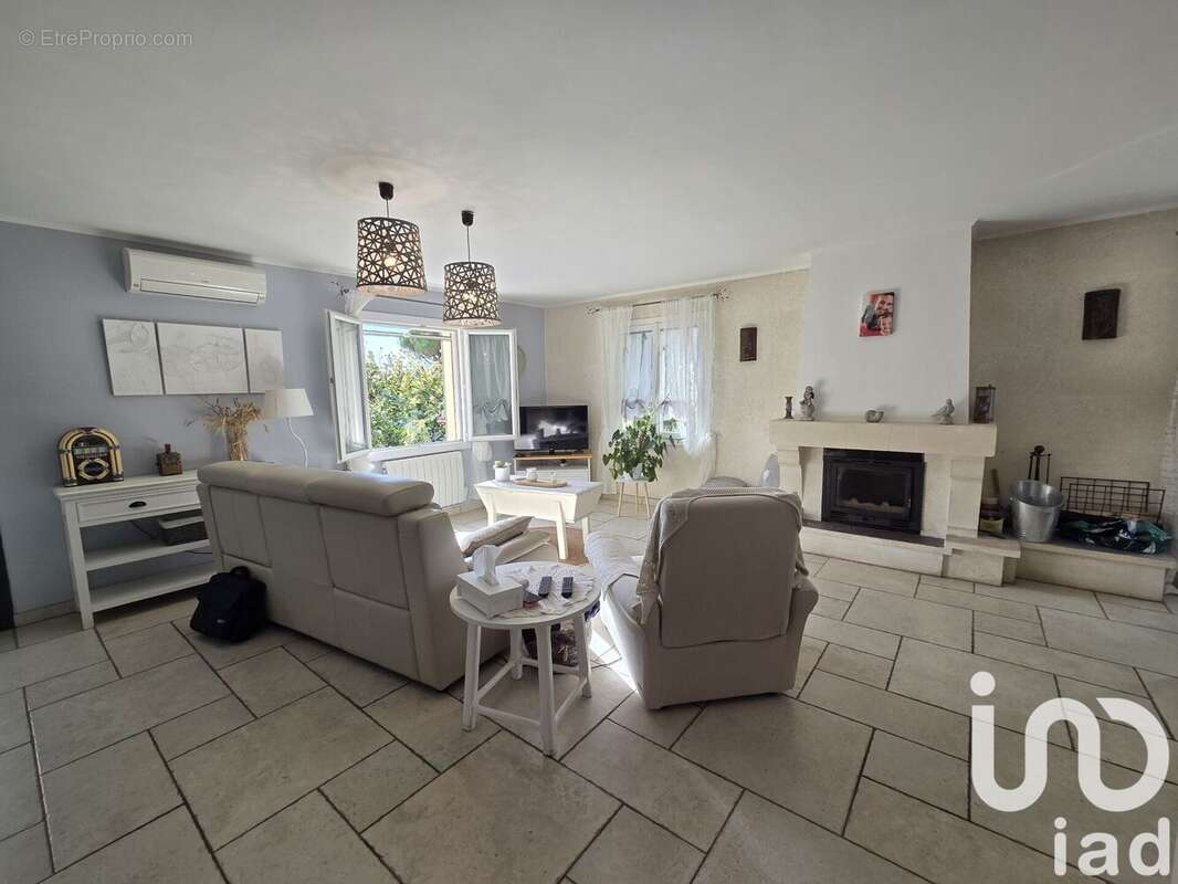 Photo 3 - Maison à MAUSSANE-LES-ALPILLES