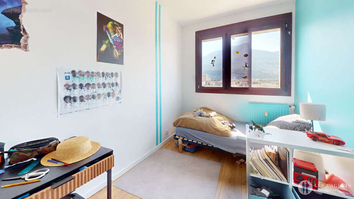 AppT4 LUMINEUX AVEC VUE PANORAMIQUE ? ÉCHIROLLES (Résidence Le Château)artement Echirolles 4 pièce(s) 83 m2 - photo 8