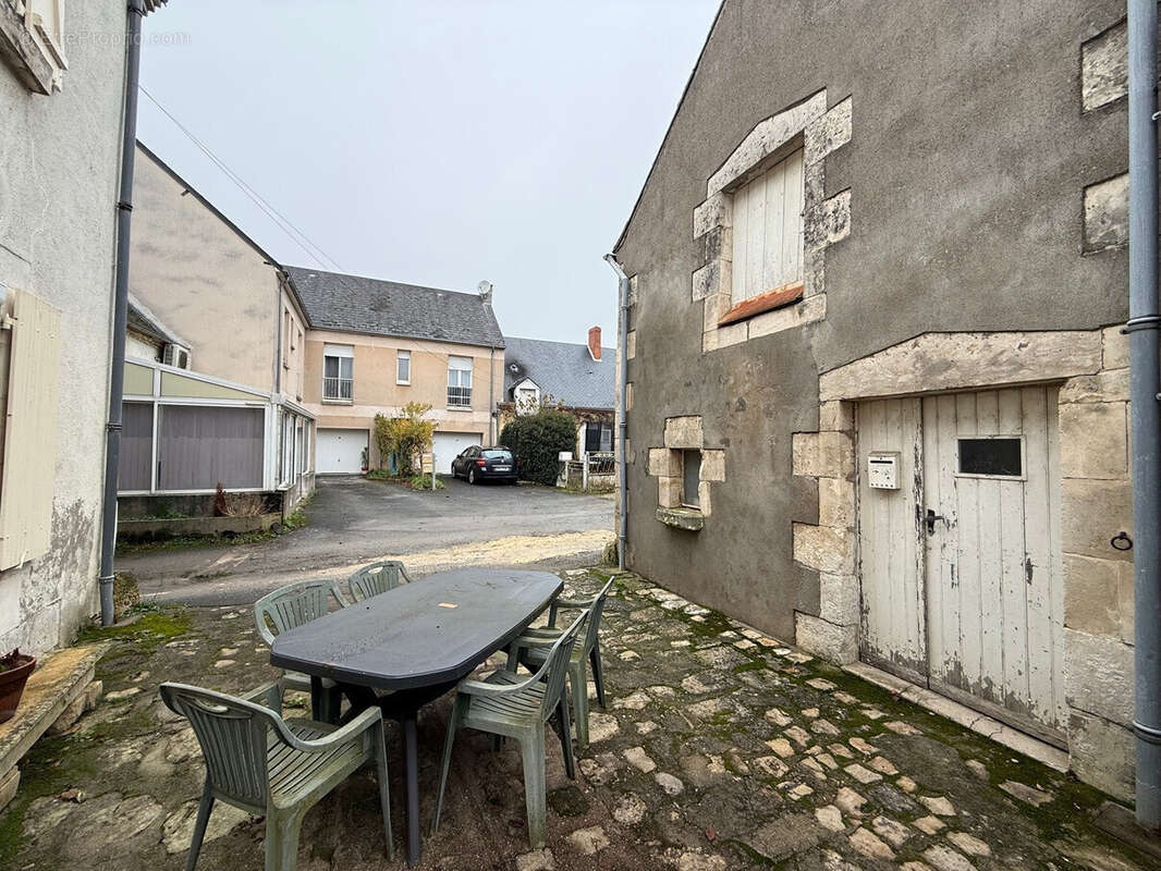 Maison à NEUVY-PAILLOUX