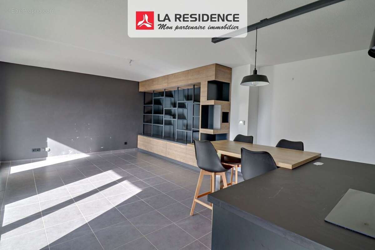 Appartement à CASTELNAU-LE-LEZ