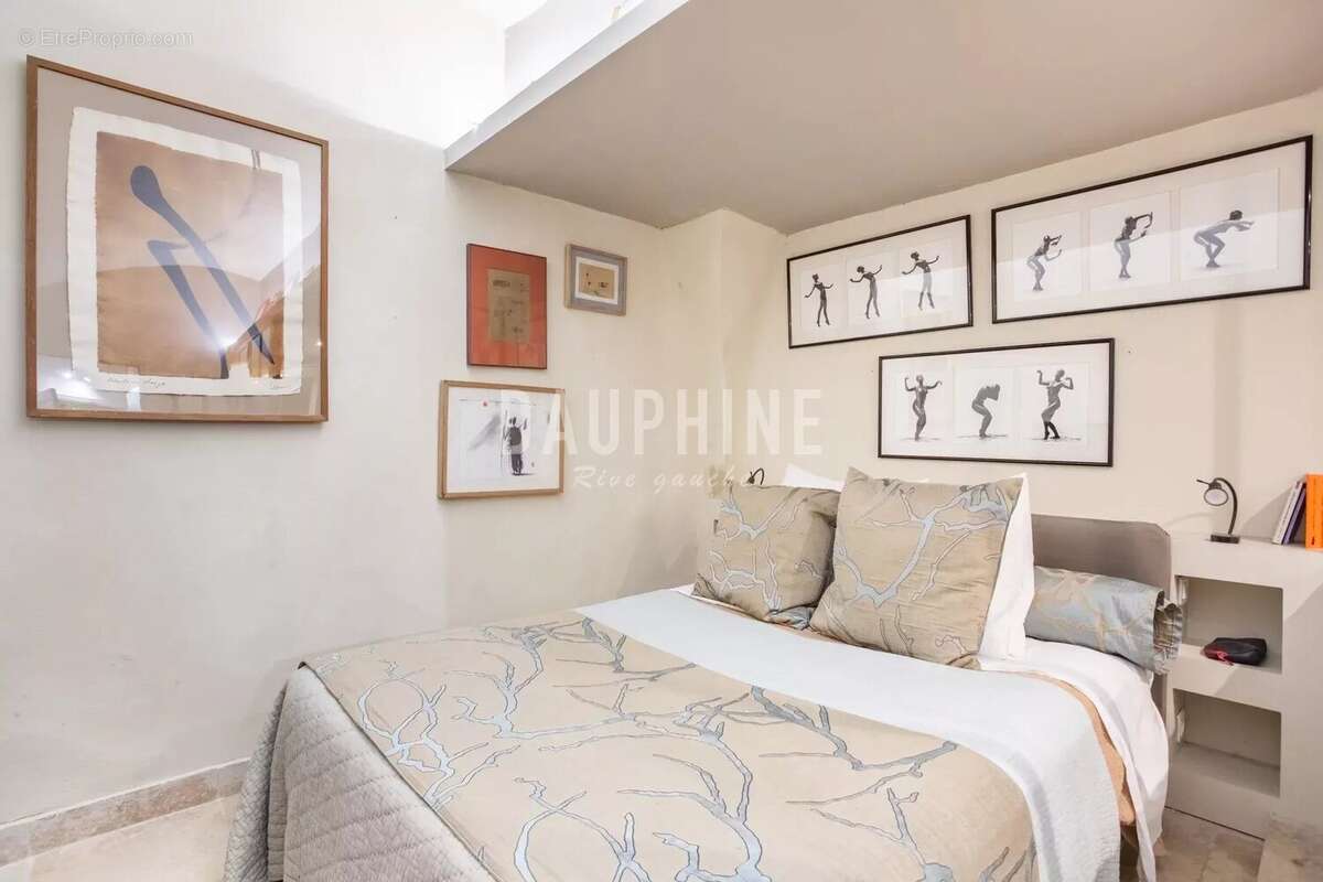 Appartement à PARIS-6E