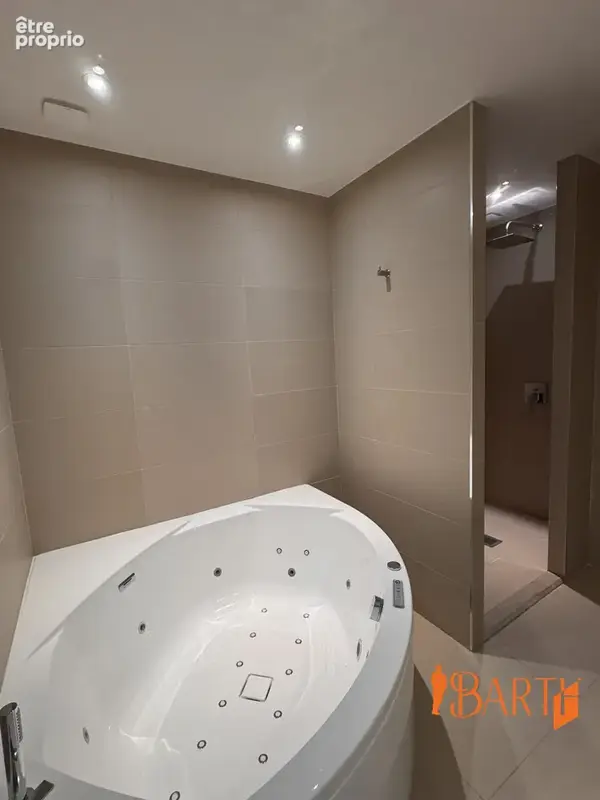 Appartement 113 m² à Bourges  - photo 8