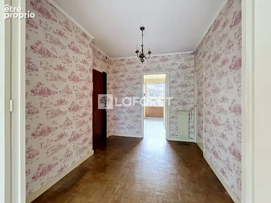 Appartement avec balcon au dernier étage - photo 8