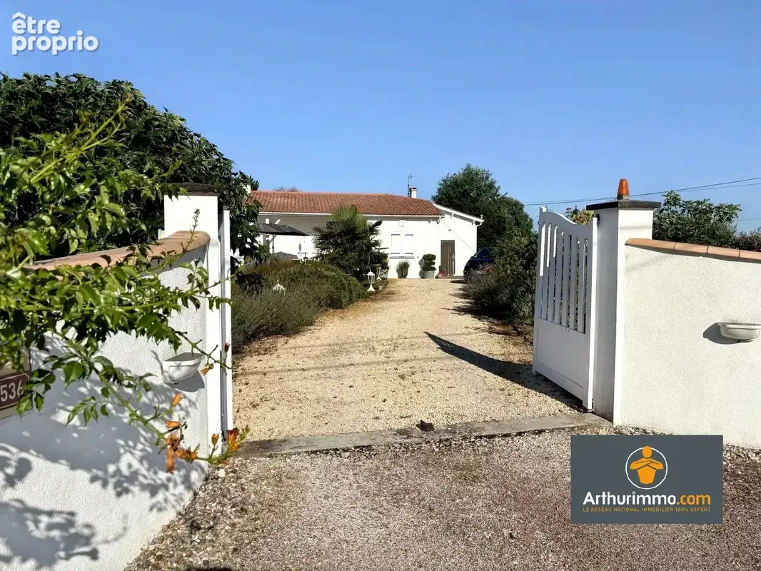 Maison à SAINTE-LIVRADE-SUR-LOT
