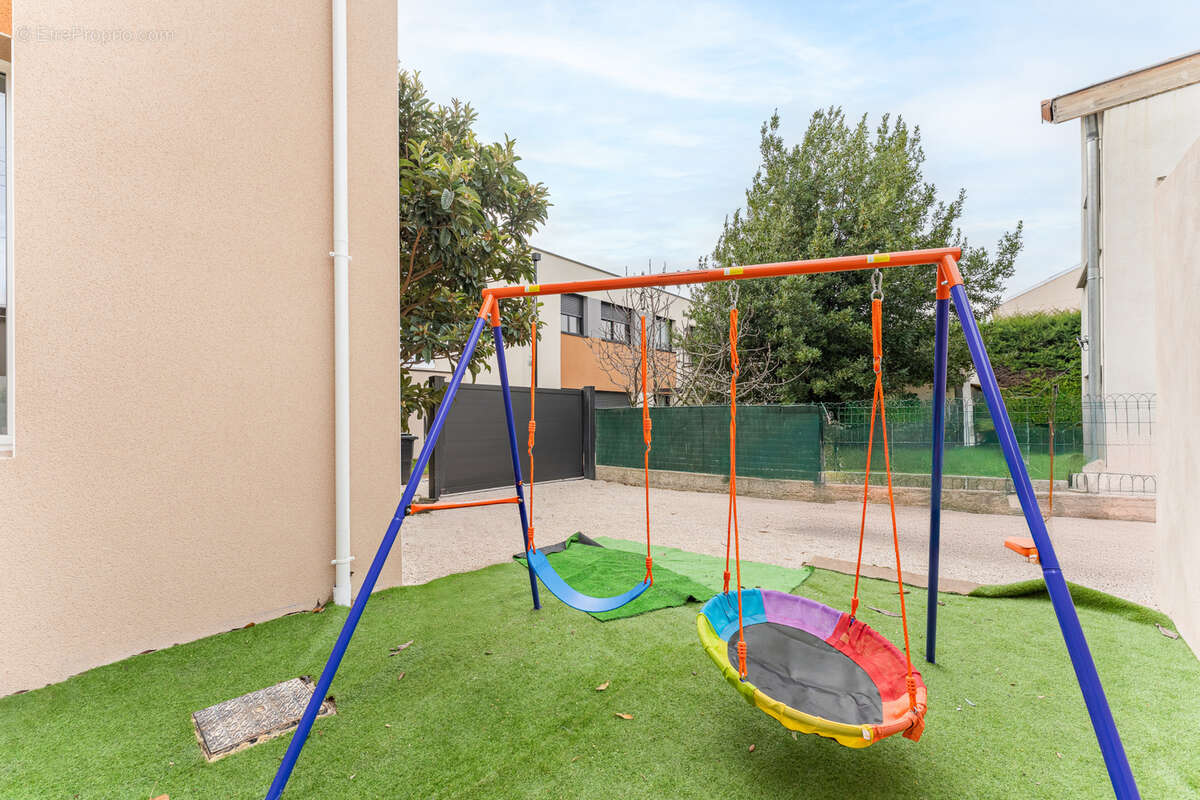 Maison à VILLEURBANNE