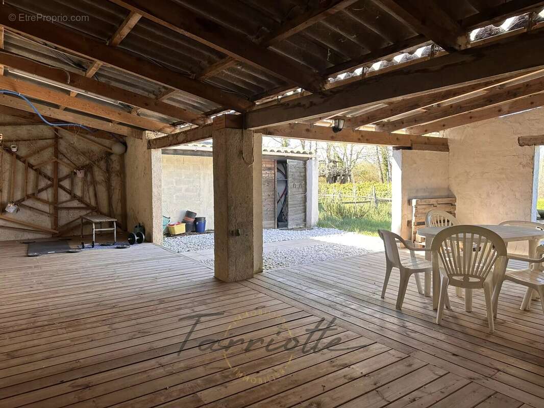 Maison à CHATEAUNEUF-DU-RHONE