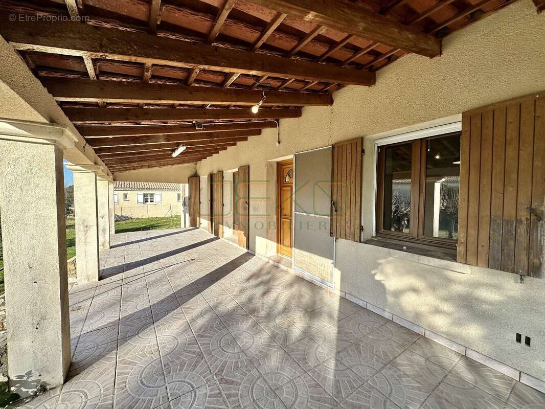 Maison à UZES