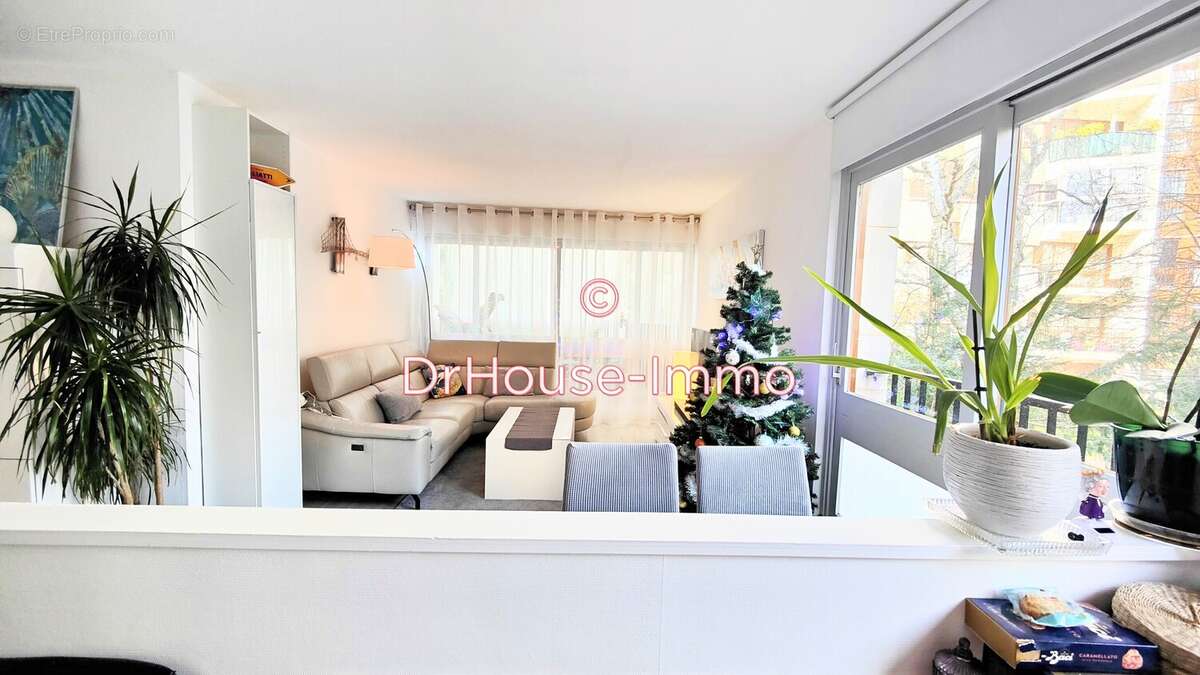 Appartement à LE CHESNAY