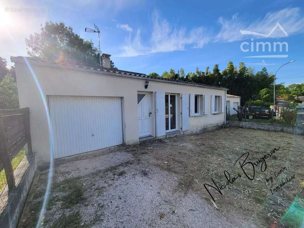 Maison à MIRAMBEAU