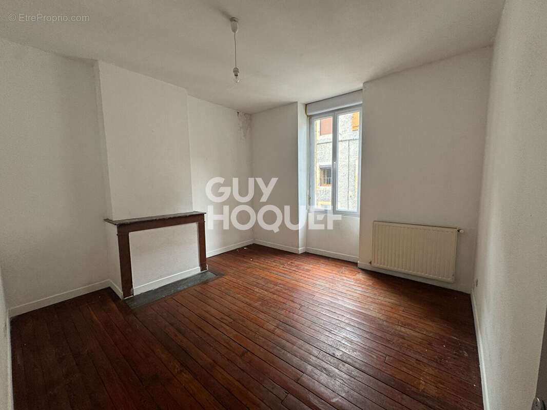 Appartement à VALS-LES-BAINS