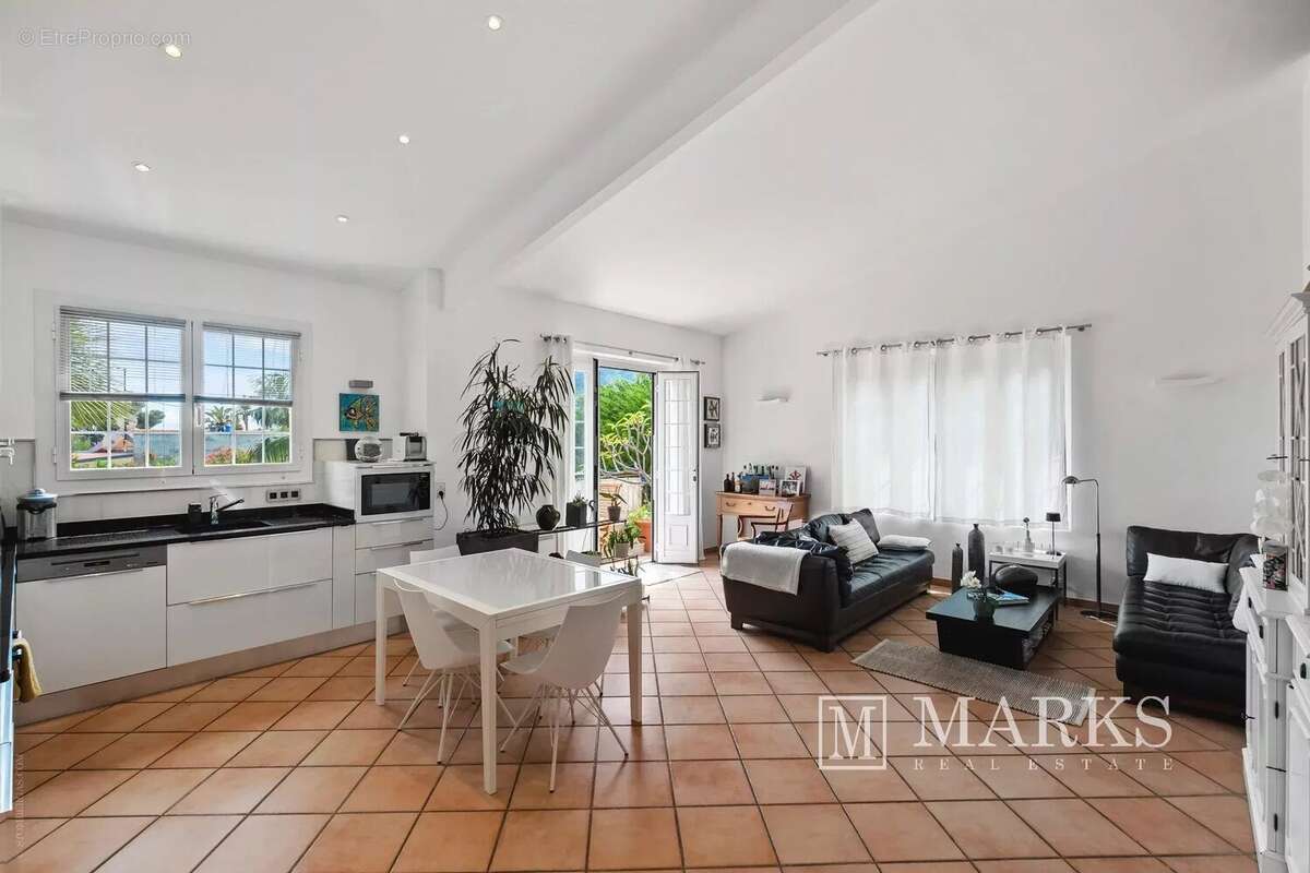 Magnifique propriété dans un jardin exotique - photo 36