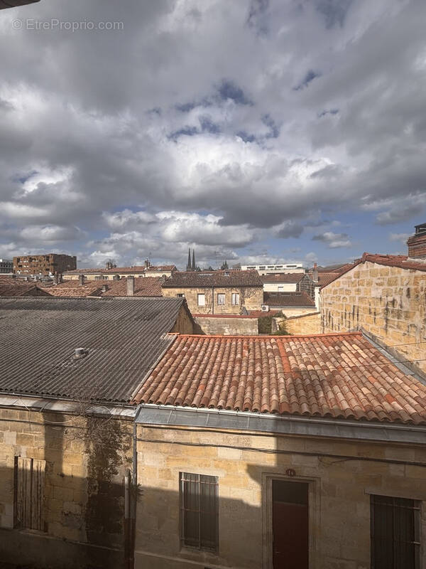 Appartement à BORDEAUX