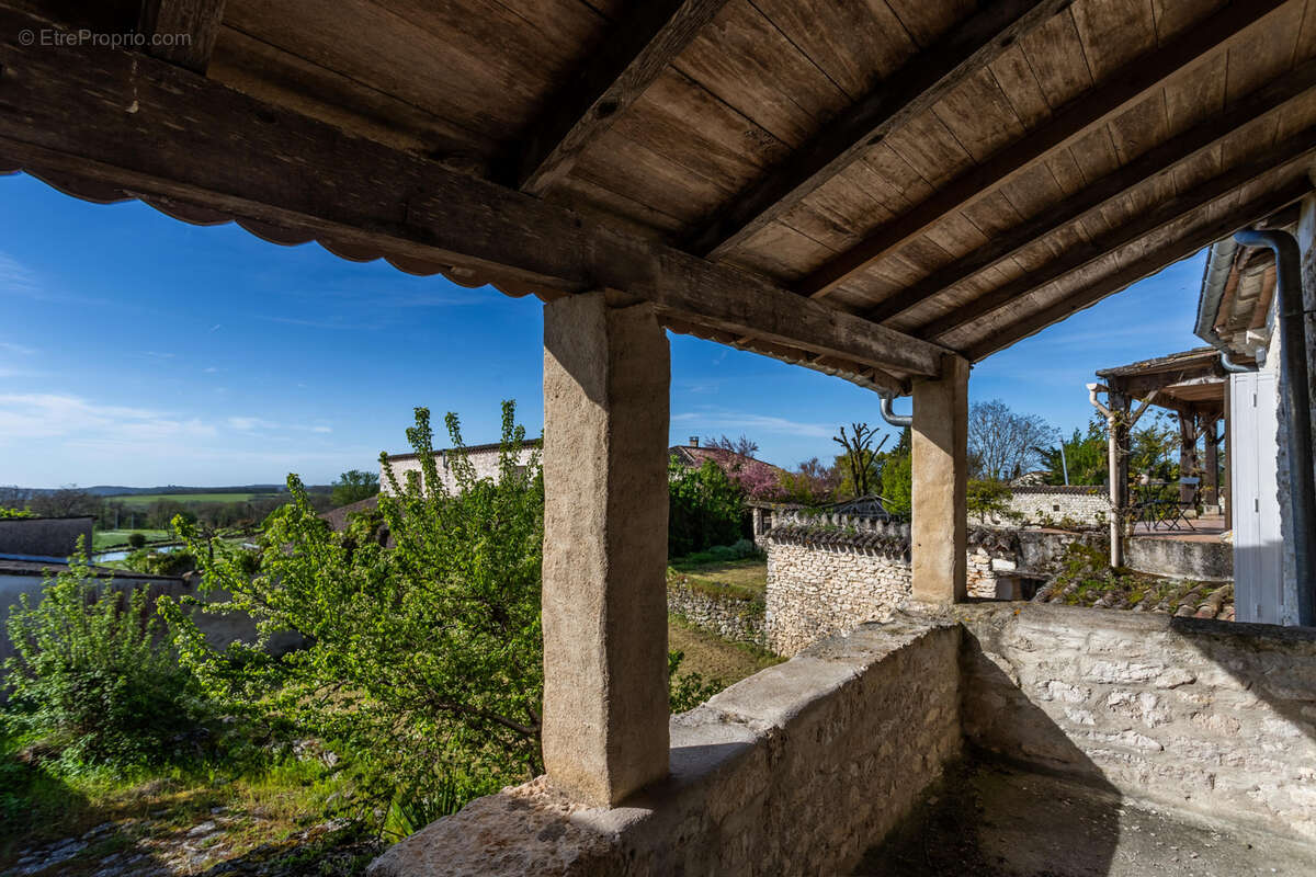 Maison de campagne avec deuxième maison à rénover - photo 18